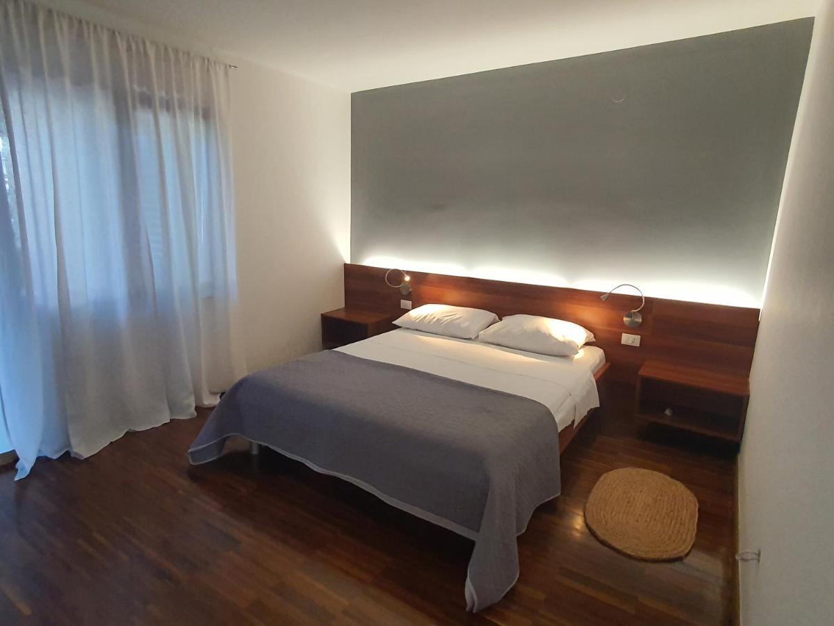Apartments Villa Oliva Турань Екстер'єр фото
