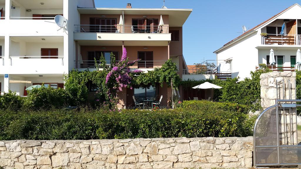Apartments Villa Oliva Турань Екстер'єр фото